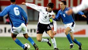 Abwehr: Gilbert Prilasnig. Im März 2001 spielte der Defensiv-Spezialist noch beim SK Sturm, im Sommer wechselte er dann nach Griechenland, zu Aris Saloniki.