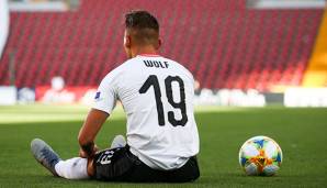 Hannes Wolf mit der Nummer 19