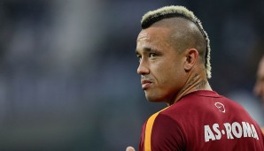 Zentrales Mittelfeld: Radja Nainggolan (FIFA-Wert: 83). Experten-Einschätzung: Neben seiner Agilität ist Nainggolan extrem zweikampfstark. Hinzu kommt seine Dribbelstärke