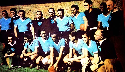 1950 sichert sich in Brasilien erneut Uruguay den Titel. In der Finalgruppe gewinnt die Celeste das entscheidende Spiel gegen den Gastgeber im Maracana mit 2:1