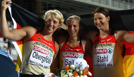 TAG 3: Die ersten drei deutschen Medaillengewinner von Barcelona! Christina Obergföll (Silber), Verena Sailer (Gold) und Linda Stahl (Gold)