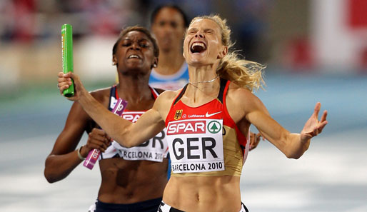 Die deutsche 4x400-Meter-Staffel der Frauen um Claudia Hoffmann holte überraschend EM-Silber. Die Goldmedaille ging an die haushoch überlegenen Russinnen
