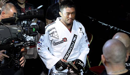 Das Highlight des UFC-120-Kampfabends in London war der Fight des Japaners Yoshihiro Akiyama gegen Michael Bisping