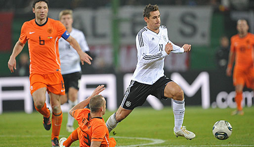 Im November 2011 gewann Deutschland nach über 15 Jahren mal wieder ein Länderspiel gegen Oranje. Bei der 3:0-Gala trafen Müller, Klose und Özil