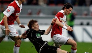 Auch der Flügelspieler fing klein an. Von 2006 bis 2009 spielte er für Rot-Weiss Ahlen und gab dort sein Debüt in der 2. Liga
