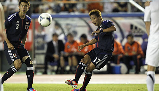 Erster Japaner der Vereinsgeschichte: Hiroshi Kiyotake (r.) kommt aus der J-League. Er wechselt von Cerezo Osaka nach Nürnberg (Vertrag bis 2015)