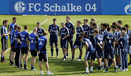 Schalke 04: Herzlich willkommen in Doha! Unter der glühenden Sonne Katars bereiten sich die Königsblauen auf die Rückrunde vor