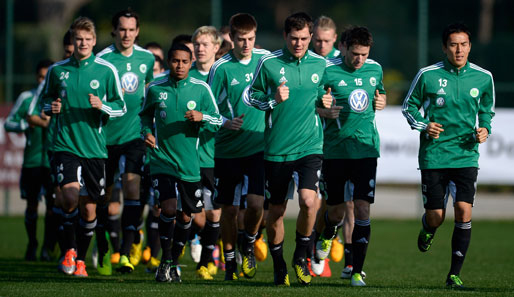 VfL Wolfsburg: Nein, Felix Magath ist nicht mehr Trainer! Trotzdem sind die Wölfe nicht zum Sonnen in Belek, sondern zum Laufen