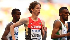 Carsten Schlangen machte es über die 1500m besser. Der Vize-Europameister von 2010 zog problemlos in die nächste Runde ein