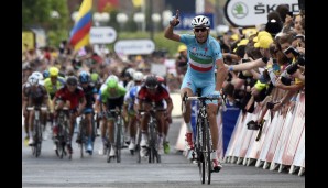 Am Ende triumphierte Vincenzo Nibali und setzte das erste Ausrufezeichen