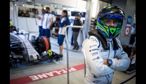 Felipe Massa machte vor der Williams-Box Pause