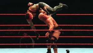 Mit insgesamt drei Siegen (1997, 1998, 2001) ist "Stone Cold" Steve Austin der Rekordhalter beim Royal Rumble