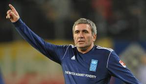 GHEORGHE HAGI: Fairer kann man seine Dienstjahre nicht verteilen: George Hagi spielte von 1990 bis 1992 für Real, von 1994 bis 1996 für Barca.