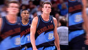 Schon fast in Vergessenheit geraten, aber zwischen 1996 und 2002 trug die Stammfranchise von LeBron James viel Blau in der Bekleidung