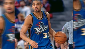 Mit dem neuen Star-Spieler Grant Hill verabschiedeten sich die Pistons auch in Sachen Logo und Farben von ihrer Vergangenheit - so sollten ordentlich Pferdestärken aufs Parkett gebracht werden