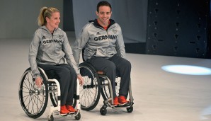 Auch die Outfits für die Paralympics werden präsentiert, ebenfalls ohne große Experimente