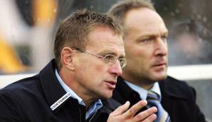 Es folgte die erste Amtszeit von Ralf Rangnick. Nach dem der Vorstand eine Ablösung des Trainers zur Winterpause 2005/2006 plante, verabschiedete sich der Trainer mit einer Ehrenrunde beim Schalker Publikum.