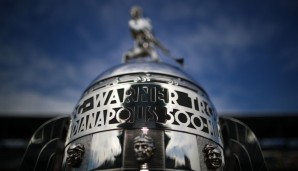 Der Name von Alexander Rossi kommt nun auf die mehr als mannshohe Borg-Warner-Trophy. Sieger Nummer 100 beim Indy500 in seinem zweiten Ovalrennen - was für eine Story!