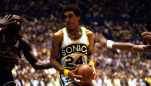 1979: Dennis Johnson - Seattle Super Sonics - 4-1 vs. Bullets