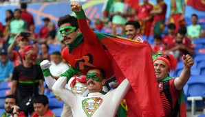 Die portugiesischen Fans liegen aber in puncto Outfit schon 1:0 vorne