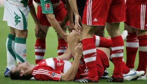 Gleich am 2. Spieltag 07/08 muss Klose mit den Bayern nach Bremen und nach einem üblen Foul von Naldo ausgewechselt werden
