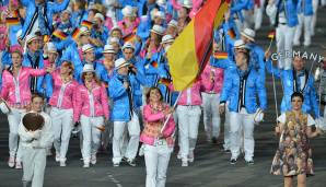 London 2012, Natascha Keller: Premiere für den Hockey-Sport. Mit Natascha Keller trug 2012 erstmals eine Hockey-Spielerin die deutsche Fahne. 2004 hatte sie Gold gewonnen, nach London war dann Schluss