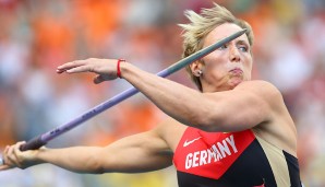 Auch bei den Frauen räumt eine Leichtathletin ab. Schließlich sichert sich auch Speerwerferin Christina Obergföll WM-Gold in Moskau