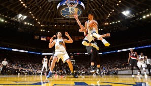 STARTING BACKCOURT: Stephen Curry (Golden State Warriors)