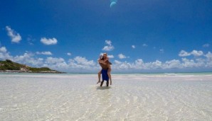 Lindsey Vonn verbringt ihre freien Tage auf den Turks- und Caicosinseln. Gemeinsam mit Freund Kenan Smith.