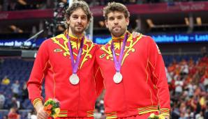 Pau und Marc Gasol dürfen hier natürlich nicht fehlen. Für die Nationalmannschaft von Spanien gingen sie oftmals gemeinsam auf Korbjagd. Gemeinsam holten sie unter anderem zwei olympische Silbermedaillen und WM-Gold 2006.
