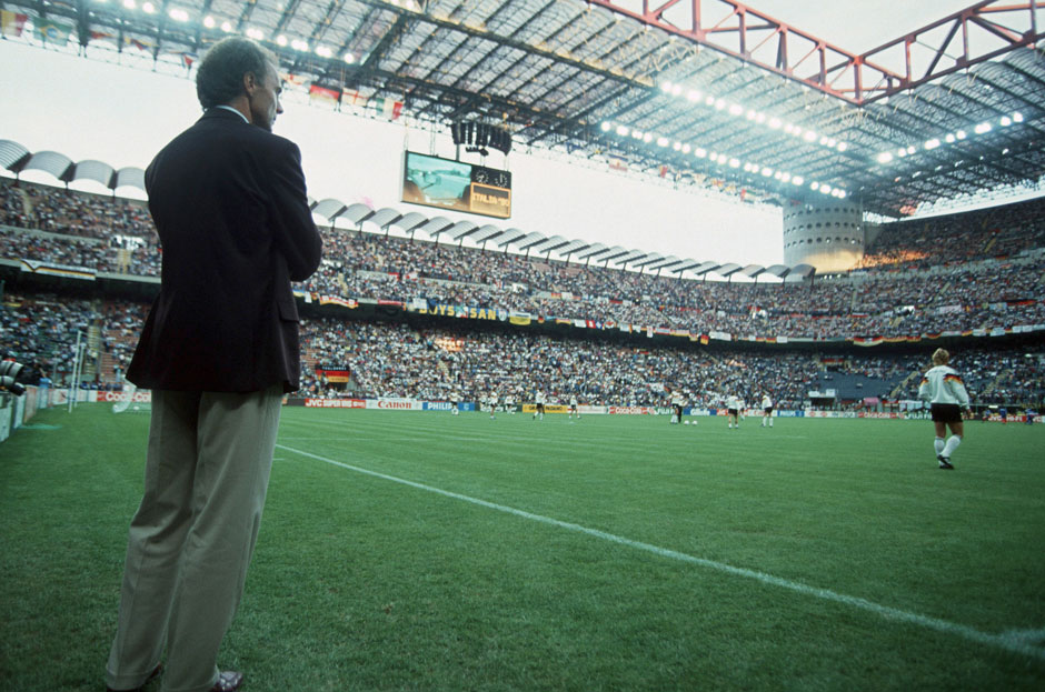Der AC Milan ist einer der traditions- und erfolgreichsten Vereine der Welt. Die Spielstätte der Rossoneri ist nicht weniger traditionsschwanger: Das Giuseppe-Meazza-Stadion bei der WM 1990
