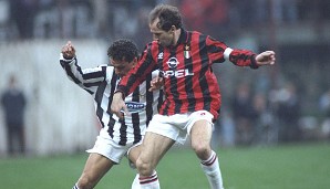 Bei Milan spielten einige der größten Fußballer aller Zeiten. Unter anderem Franco Baresi (r.). Er verbrachte seine gesamte Spieler-Karriere bei den Rossoneri. Zwischen '78 und '97 machte er 532 Spiele