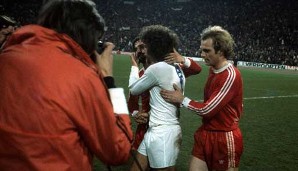 1976 mussten Breitner und Netzer im Halbfinale des Landesmeistercups gegen den FC Bayern ran. Die Münchner zogen dank eines 2:0 im Rückspiel (Hinspiel: 1:1) ins Finale ein