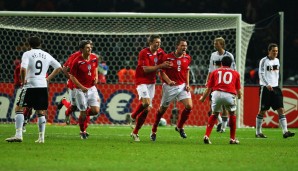 Ein Jahr später in Berlin revanchierten sich die Engländer. Am 19. November 2008 erzielte John Terry den 2:1-Siegtreffer