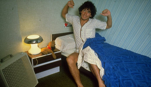 Diego Maradona war schon zu Beginn seiner Karriere ein ganz Ausgeschlafener