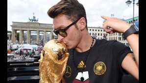 Platz 3: Mesut Özil, 14,9 Millionen Euro (Fußball)