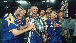 Die Bianconeri konnten die Champions League bereits zwei Mal gewinnen. Zuletzt gelang dieses Kunststück 1996. Mit dabei: Fabrizio Ravanelli (M.)