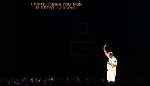 Auf den NBA-Court kehrte er jedoch nicht mehr zurück. Nach 13 Jahren verabschiedete sich Larry Bird von den Fans der Boston Celtics.