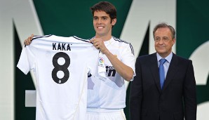 Zur Saison 2009 wurde mächtig eingekauft: Einer der neuen Stars ist der Brasilianer Kaka. Er kostete die Madrilenen rund 65 Millionen Euro