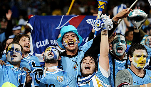 Echte Leidenschaft! Die uruguayischen Fans schreien ihre Freude nach dem ersten Viertelfinaleinzug seit 1970 heraus