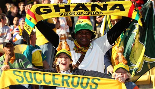 Beide Fanlager feierten trotz der Punkteteilung gemeinsam ein gelb-grünes Fußballfest im Royal-Bafokeng-Stadion in Rustenburg
