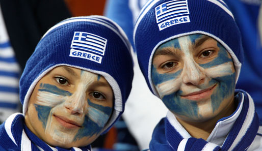 Die Griechen können sich warm anziehen. Gesagt, getan!