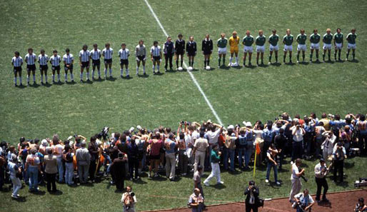 Die Rivalität zwischen Deutschland und Argentinien beruht auf drei legendären WM-Duellen. Los geht's am 29. Juni 1986...