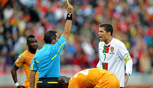 Demel und Ronaldo sahen beide Gelb - der Portugiese war da irgendwie anderer Meinung...