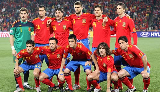 Spanien - Honduras 2:0: Spanien hatte sich Wiedergutmachung für die Niederlage gegen die Schweiz vorgenommen. Honduras träumte von Schadensbegrenzung