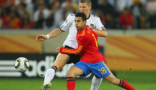 Die Spanier erwischen den besseren Start in der ersten Hälfte: Pedro und Co. im Vorwärtsgang