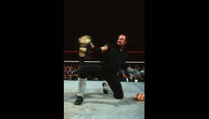 Ein gewohntes Bild! Über sensationelle 21 Kämpfe blieb der Undertaker bei WrestleMania zwischen 1991 bis 2013 ungeschlagen...