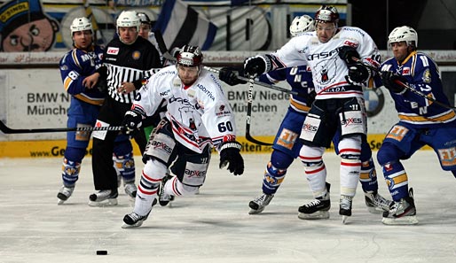 Die Eisbären Berlin musste gegen Halbfinal-Gegner Straubing die erste Niederlage hinnehmen