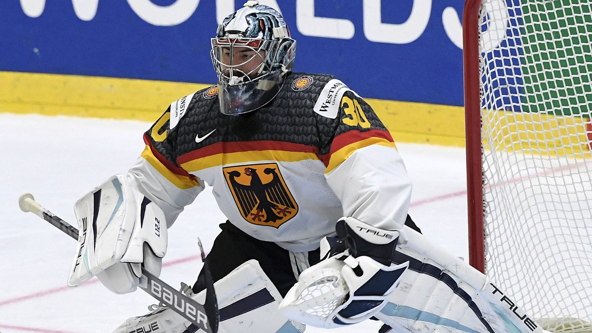 Philipp Grubauer ist einer von drei Torhütern im deutschen WM-Aufgebot.