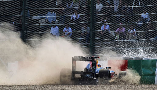 Sebastian Vettel machte im 1. Training in Suzuka Bekanntschaft mit dem Kiesbett